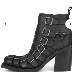 Jeffrey Campbell MYSTER-B Ankle Boots ***Brand New*** in Box…NEVER WORN